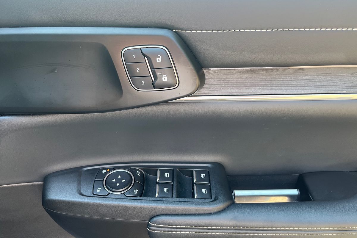 2024 Ford Everest Platinum 3.0L