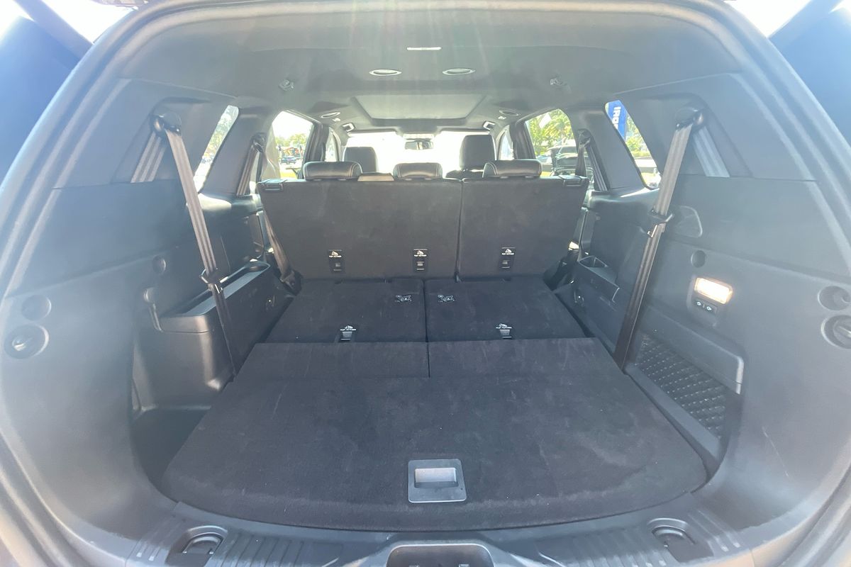 2024 Ford Everest Platinum 3.0L