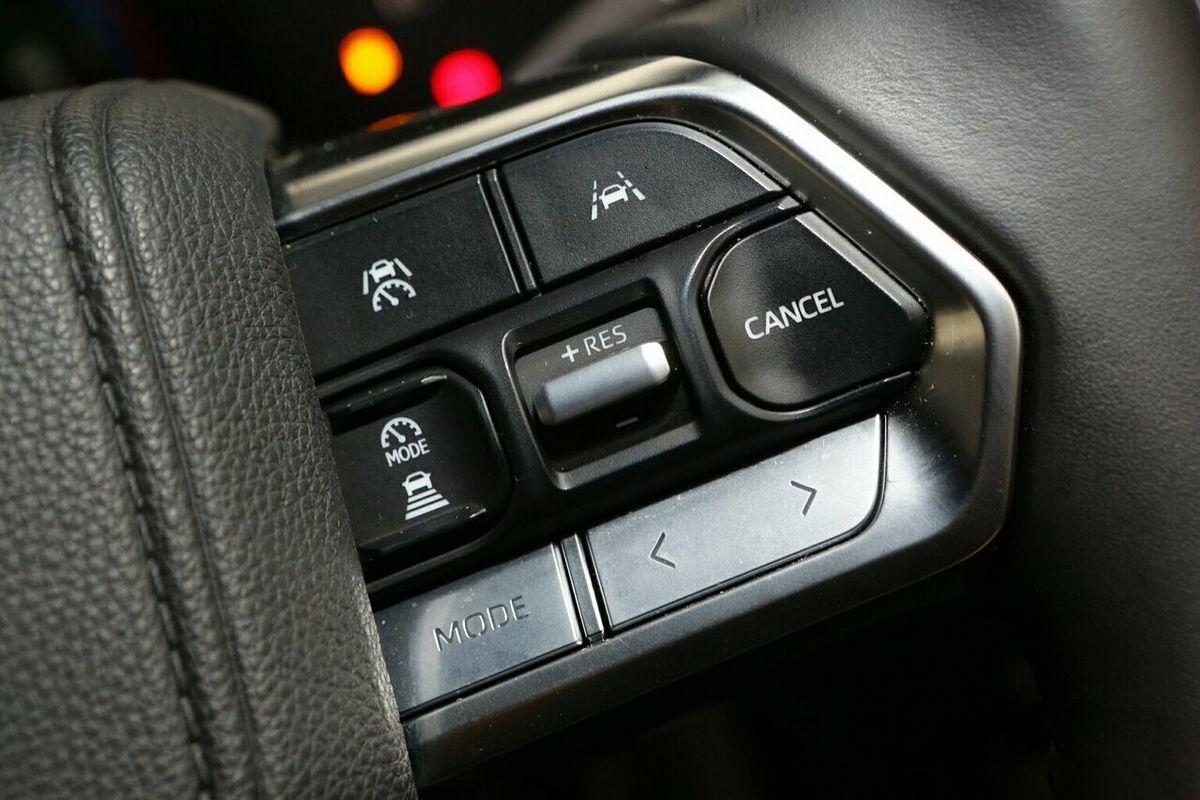 2025 Toyota Landcruiser GX FJA300R