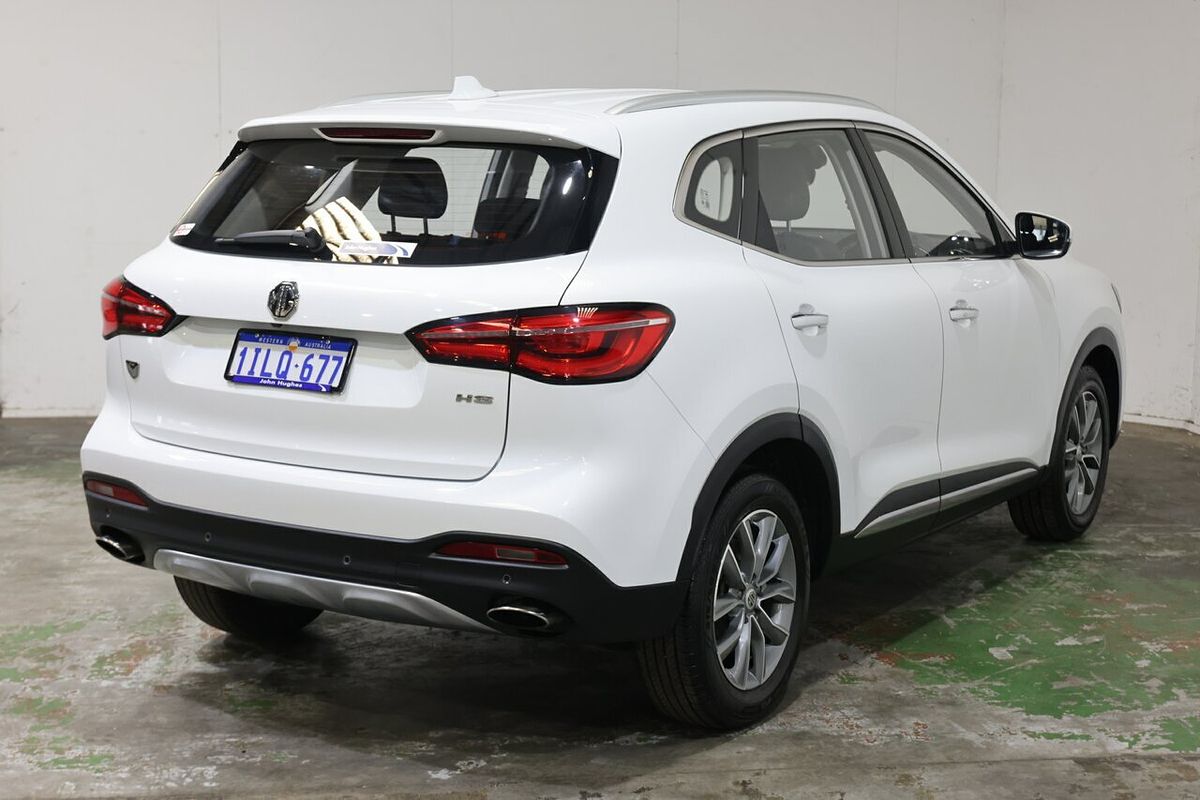 2024 MG HS Vibe SAS23