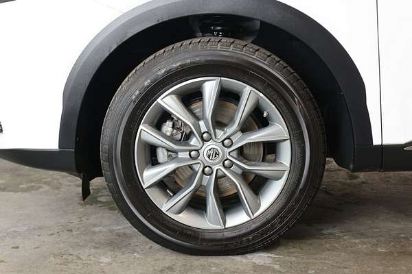 2024 MG HS Vibe SAS23