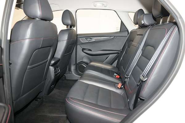 2024 MG HS Vibe SAS23