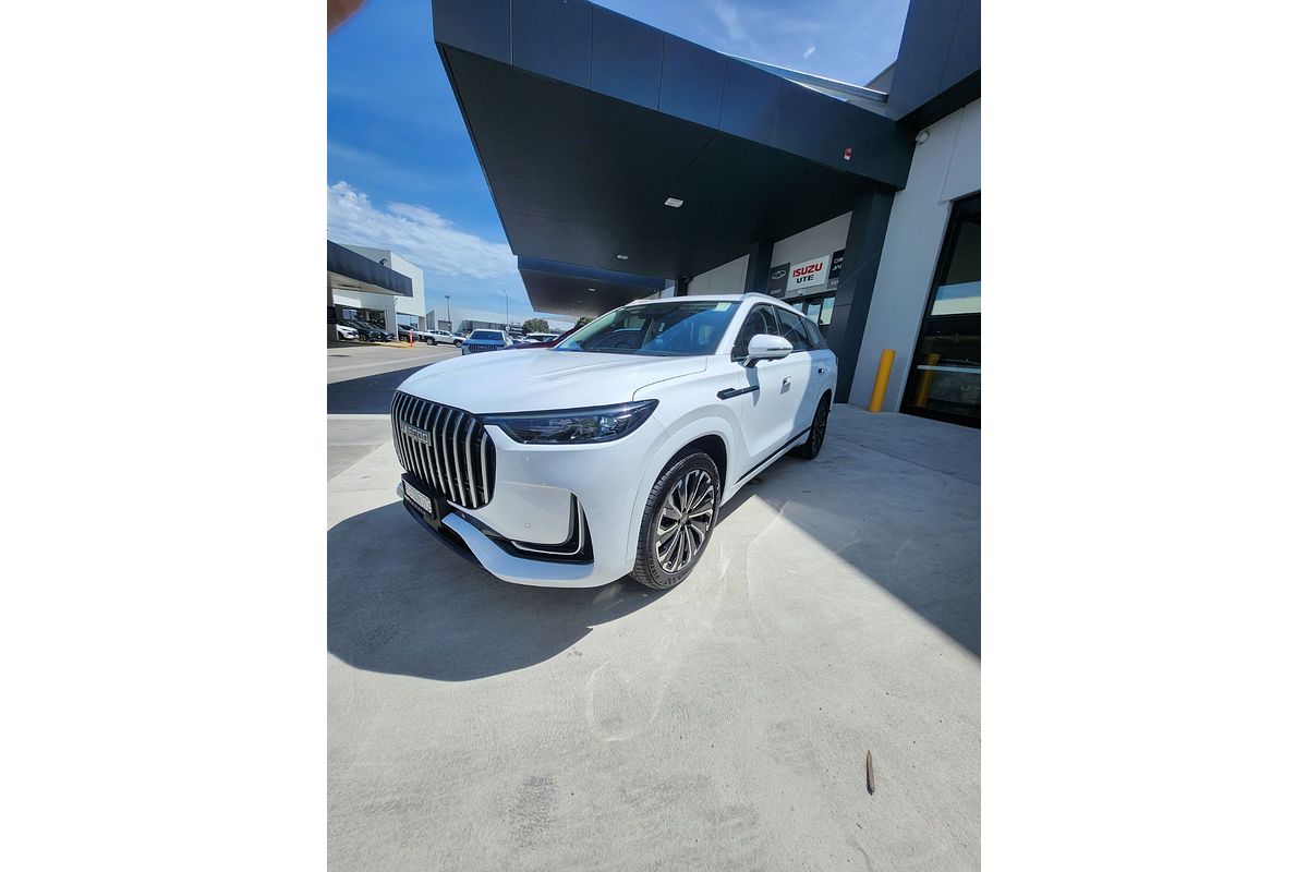 2025 Jaecoo J8 Track