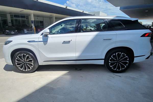 2025 Jaecoo J8 Track