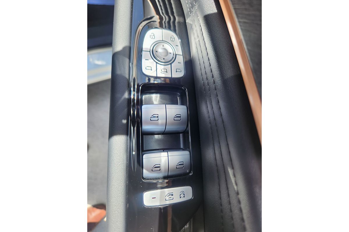 2025 Jaecoo J8 Track