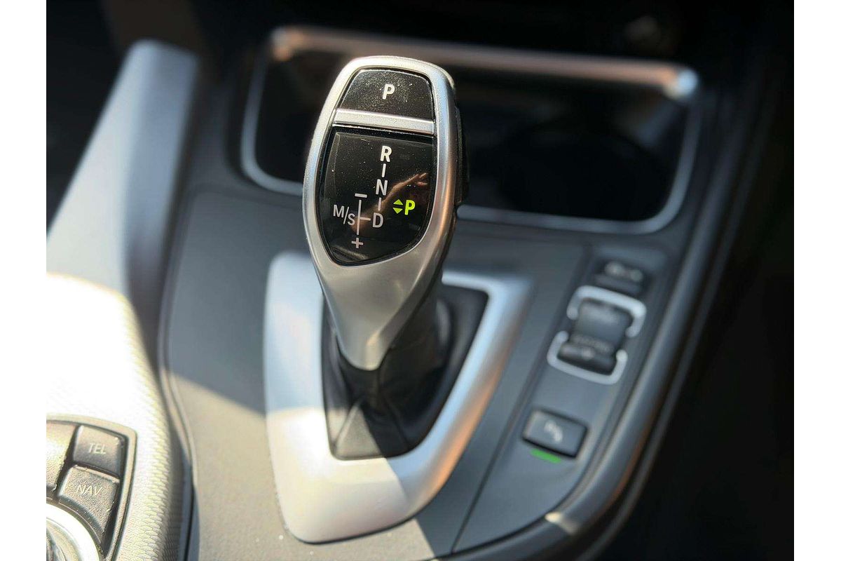 2013 BMW 3 Series 320d F30