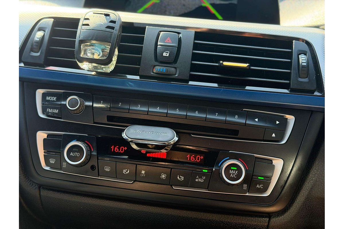 2013 BMW 3 Series 320d F30