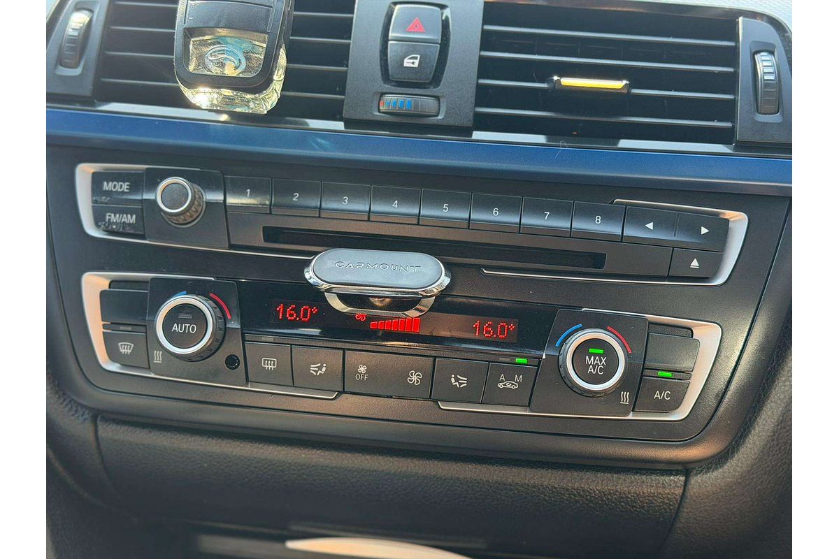 2013 BMW 3 Series 320d F30