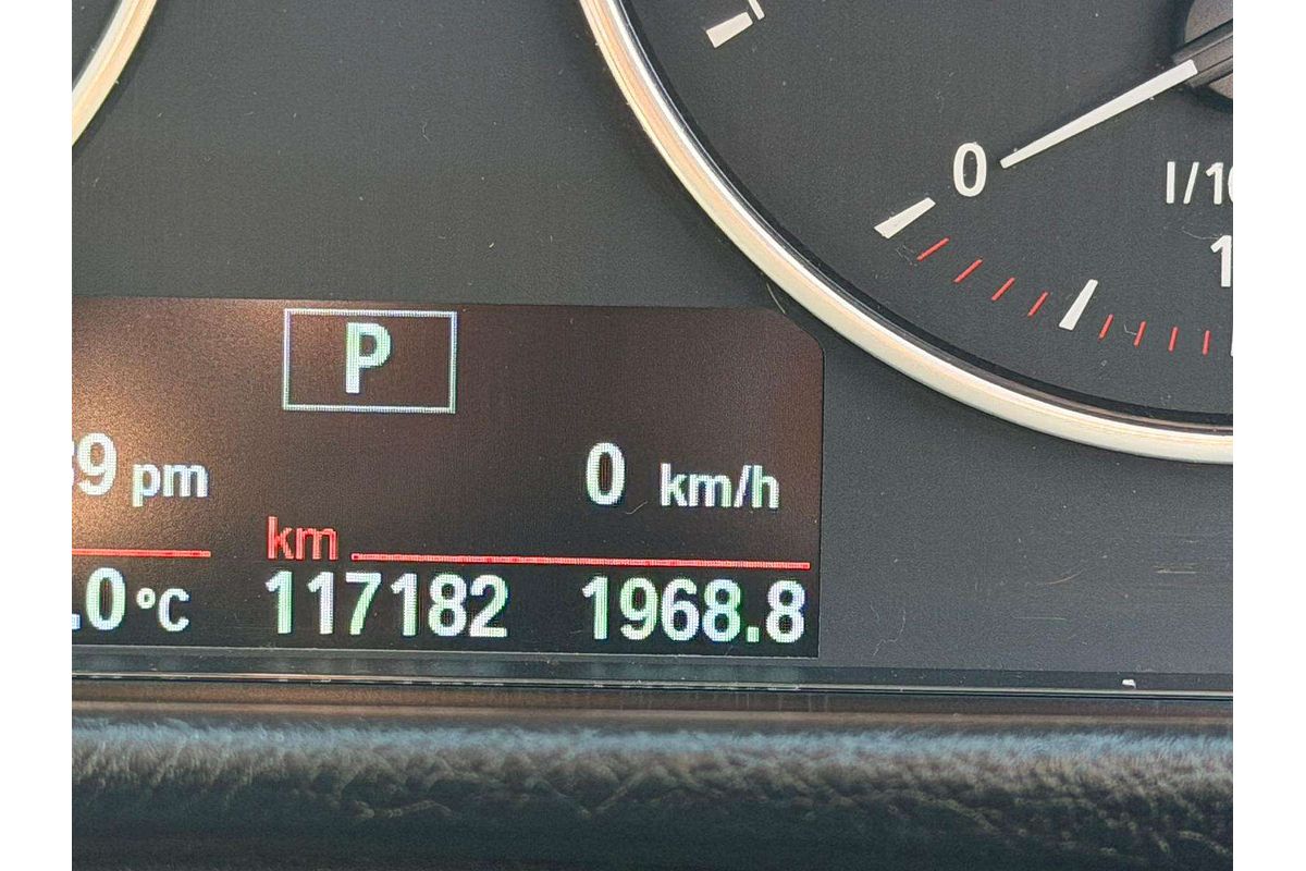 2013 BMW 3 Series 320d F30