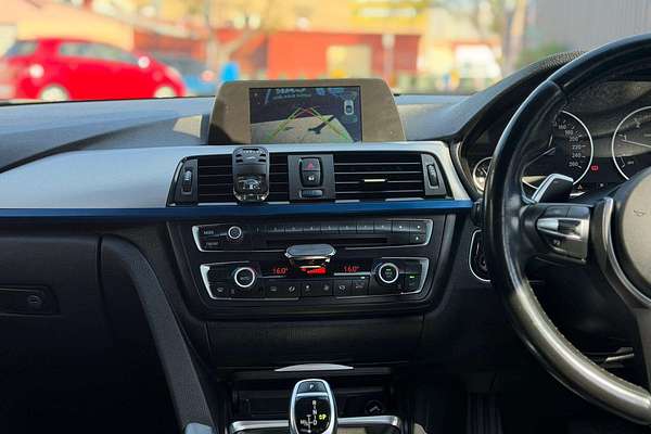 2013 BMW 3 Series 320d F30