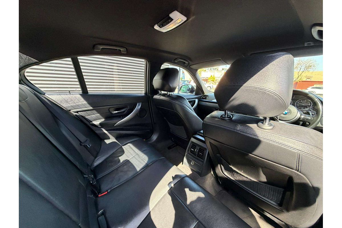 2013 BMW 3 Series 320d F30