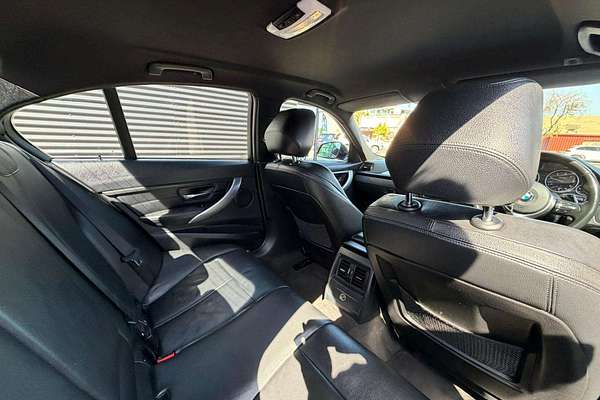 2013 BMW 3 Series 320d F30