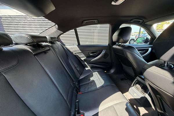 2013 BMW 3 Series 320d F30