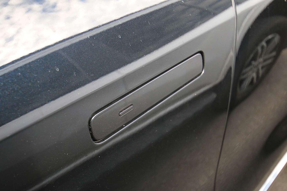 2025 MG QS Essence IS31