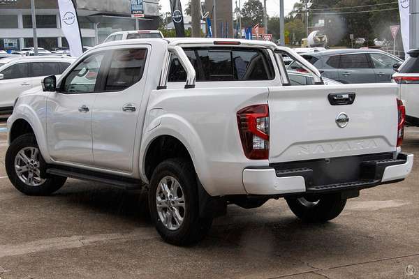 2025 Nissan Navara ST D23 4X4