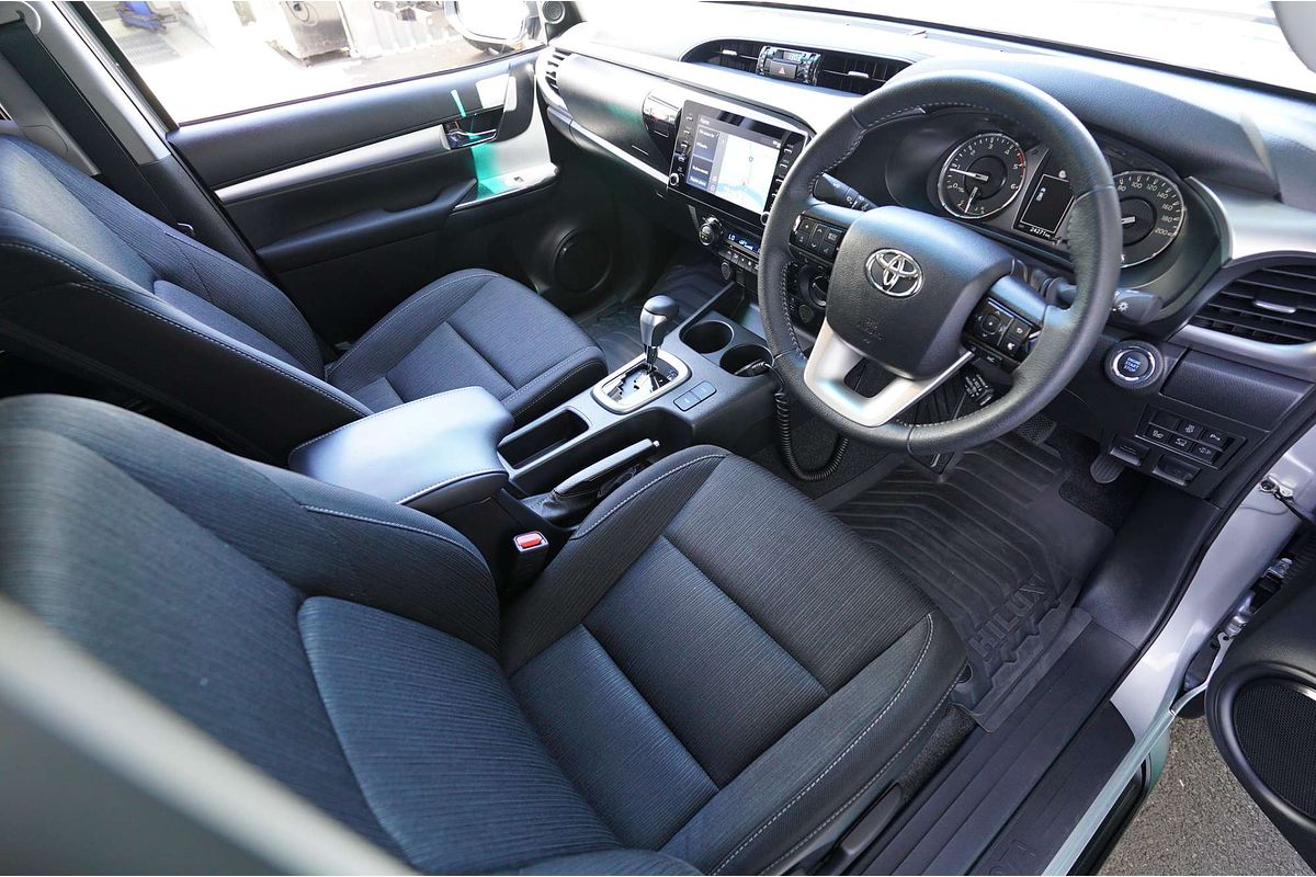 2023 Toyota Hilux SR5 GUN126R 4X4