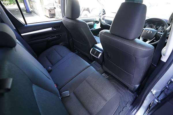 2023 Toyota Hilux SR5 GUN126R 4X4