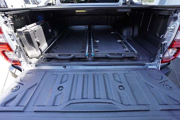 2023 Toyota Hilux SR5 GUN126R 4X4