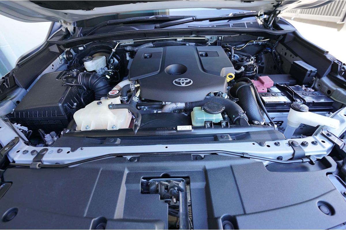 2023 Toyota Hilux SR5 GUN126R 4X4