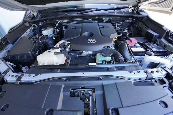 2023 Toyota Hilux SR5 GUN126R 4X4