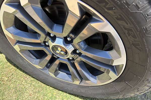 2021 Mitsubishi Triton GLS MR 4X4