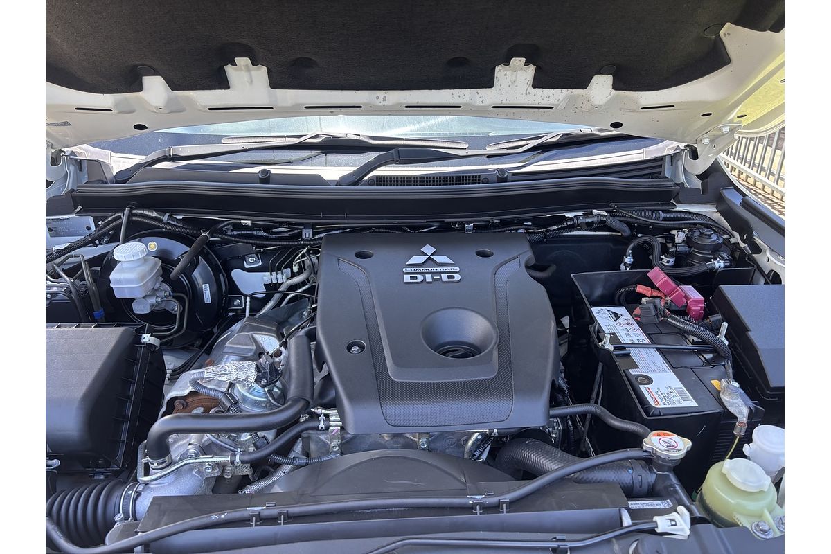 2021 Mitsubishi Triton GLS MR 4X4