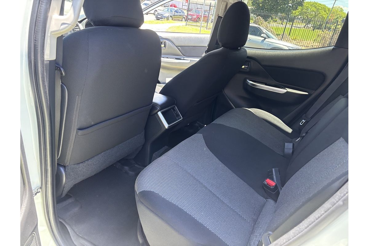 2021 Mitsubishi Triton GLS MR 4X4