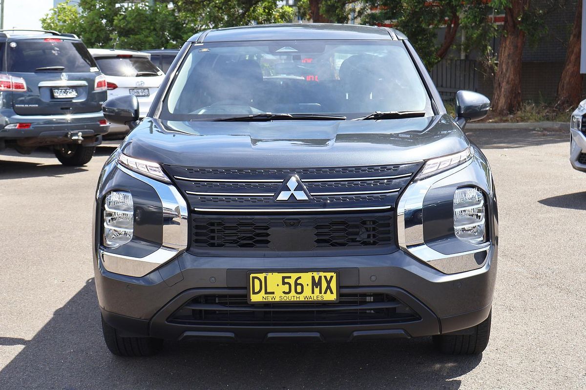 2024 Mitsubishi Outlander ES ZM