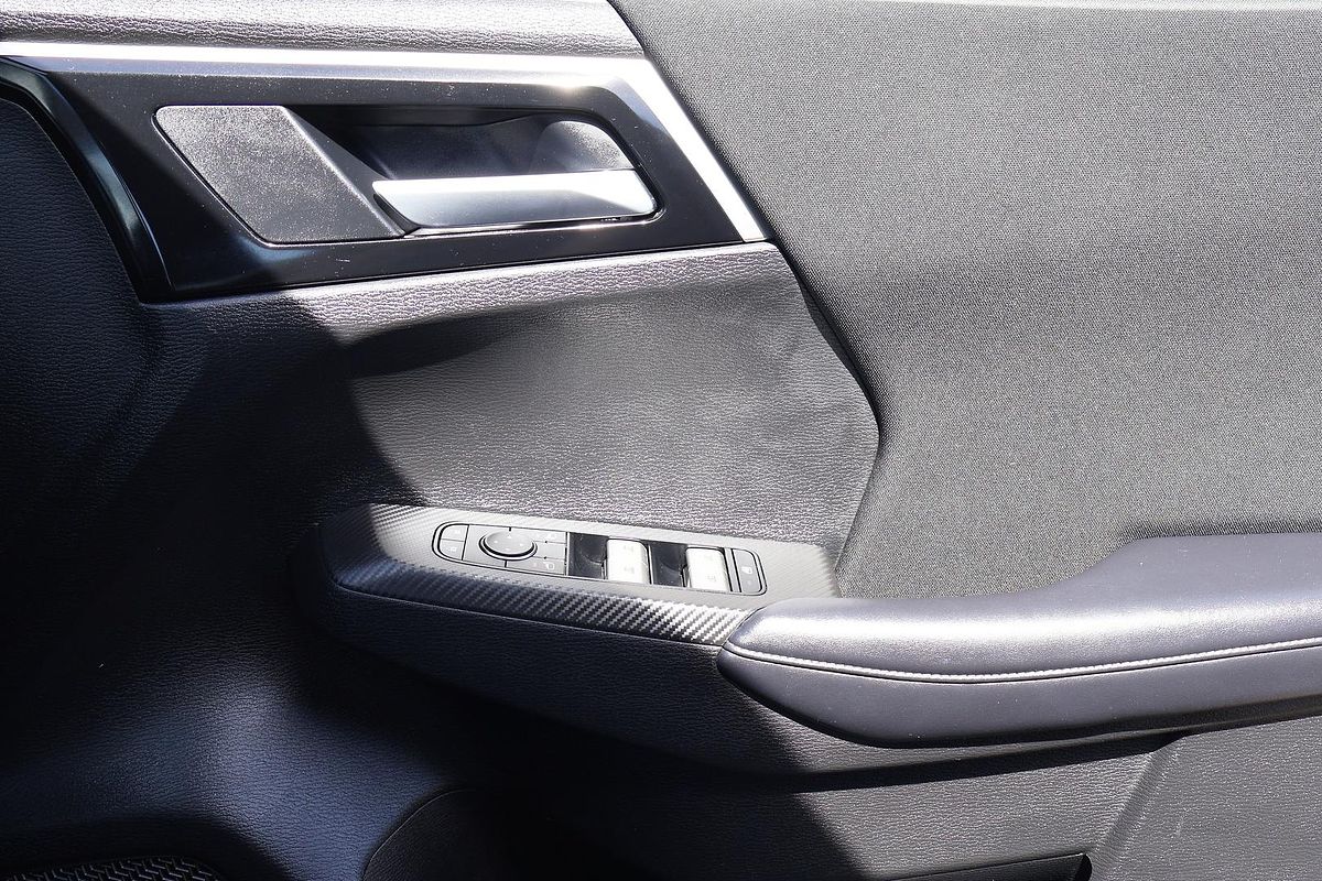 2024 Mitsubishi Outlander ES ZM