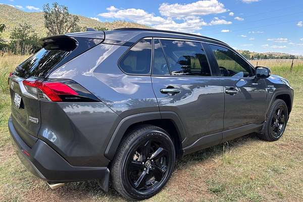 2021 Toyota RAV4 Cruiser AXAH52R