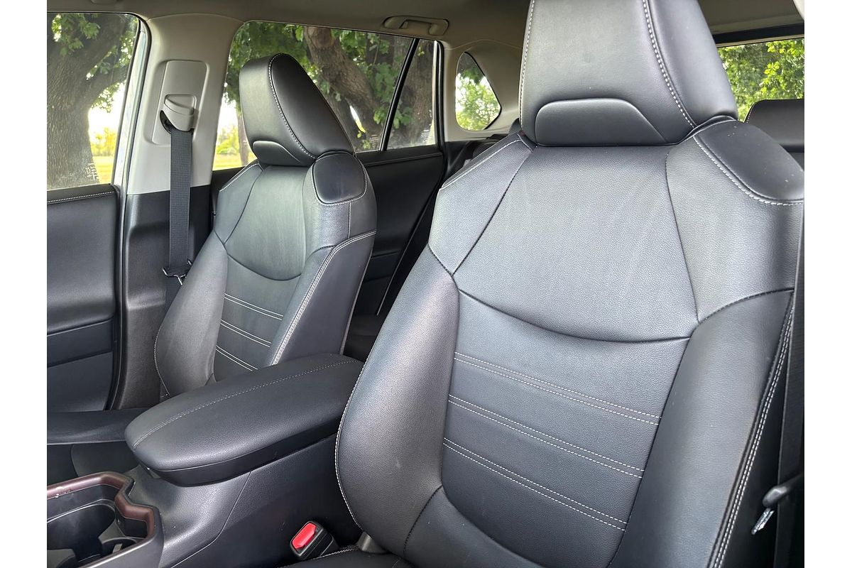 2021 Toyota RAV4 Cruiser AXAH52R