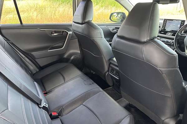 2021 Toyota RAV4 Cruiser AXAH52R