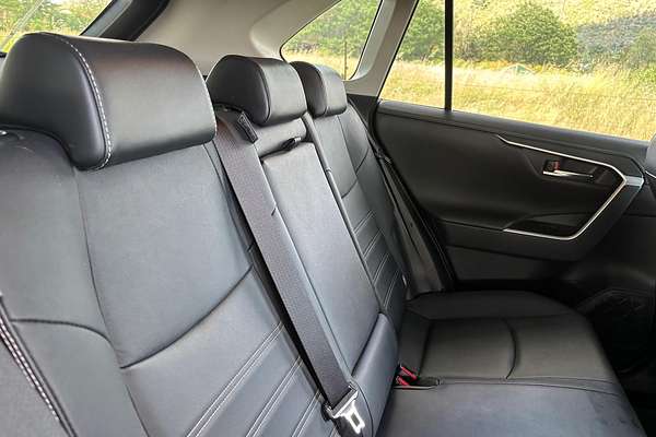 2021 Toyota RAV4 Cruiser AXAH52R