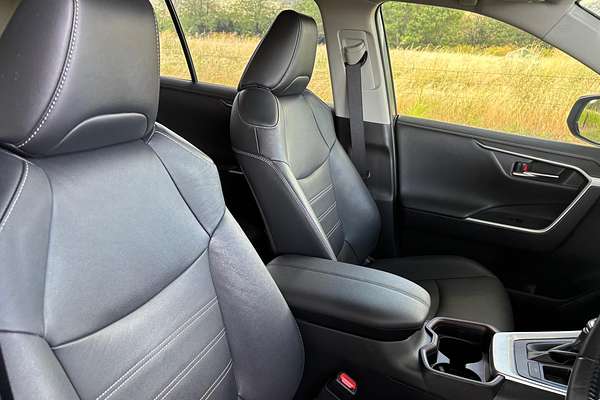 2021 Toyota RAV4 Cruiser AXAH52R