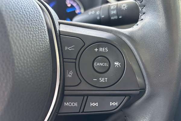 2021 Toyota RAV4 Cruiser AXAH52R