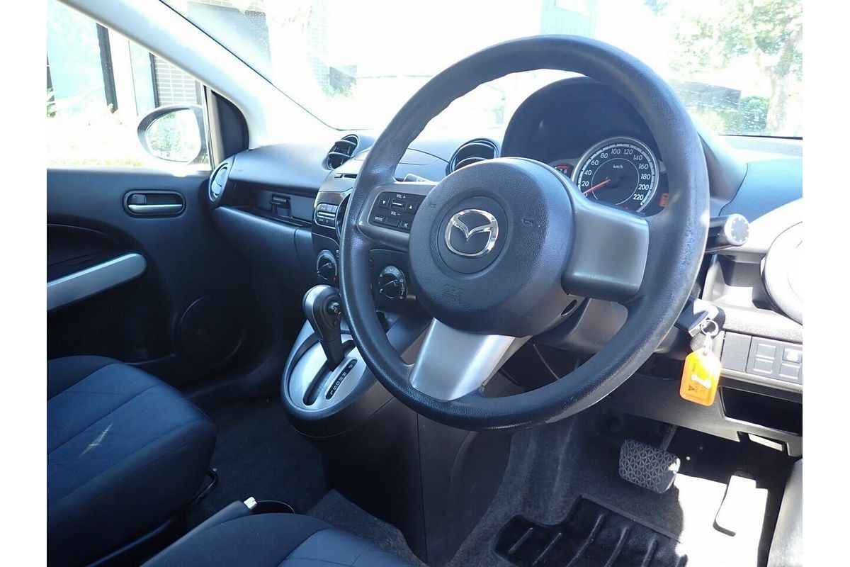 2011 Mazda 2 Neo DE Series 1