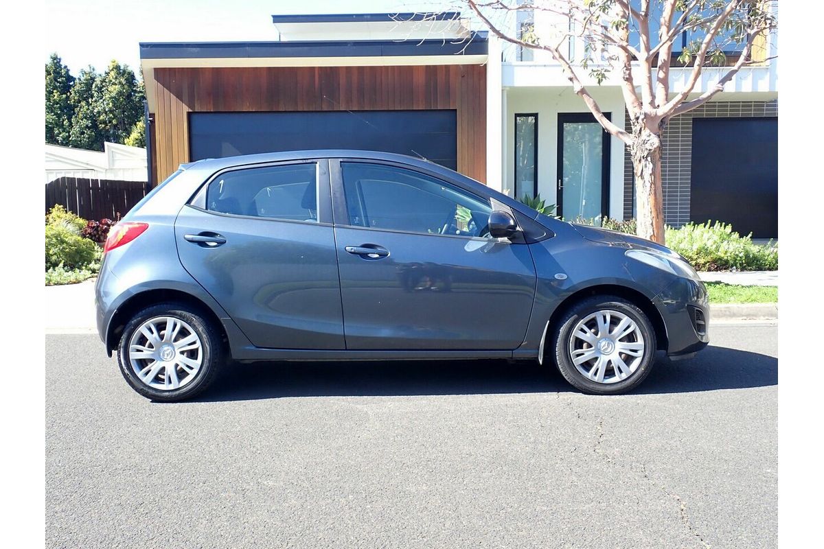 2011 Mazda 2 Neo DE Series 1