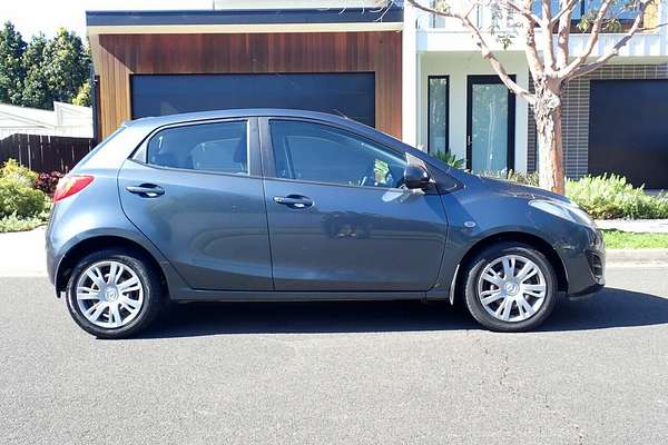 2011 Mazda 2 Neo DE Series 1