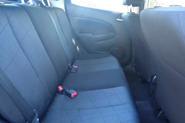 2011 Mazda 2 Neo DE Series 1