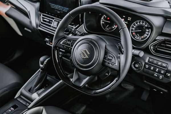 2025 Suzuki Fronx Hybrid GLX KW