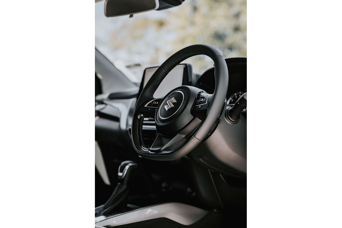 2025 Suzuki Fronx Hybrid GLX KW