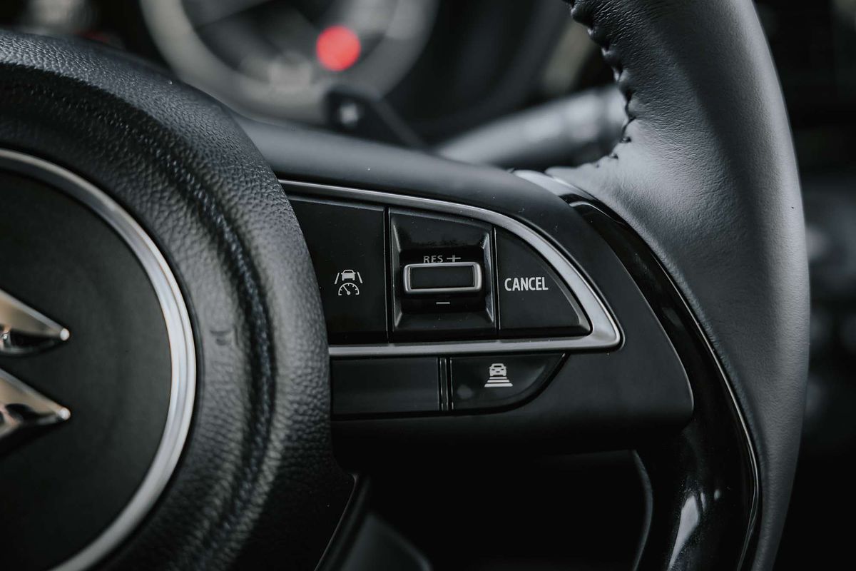 2025 Suzuki Fronx Hybrid GLX KW