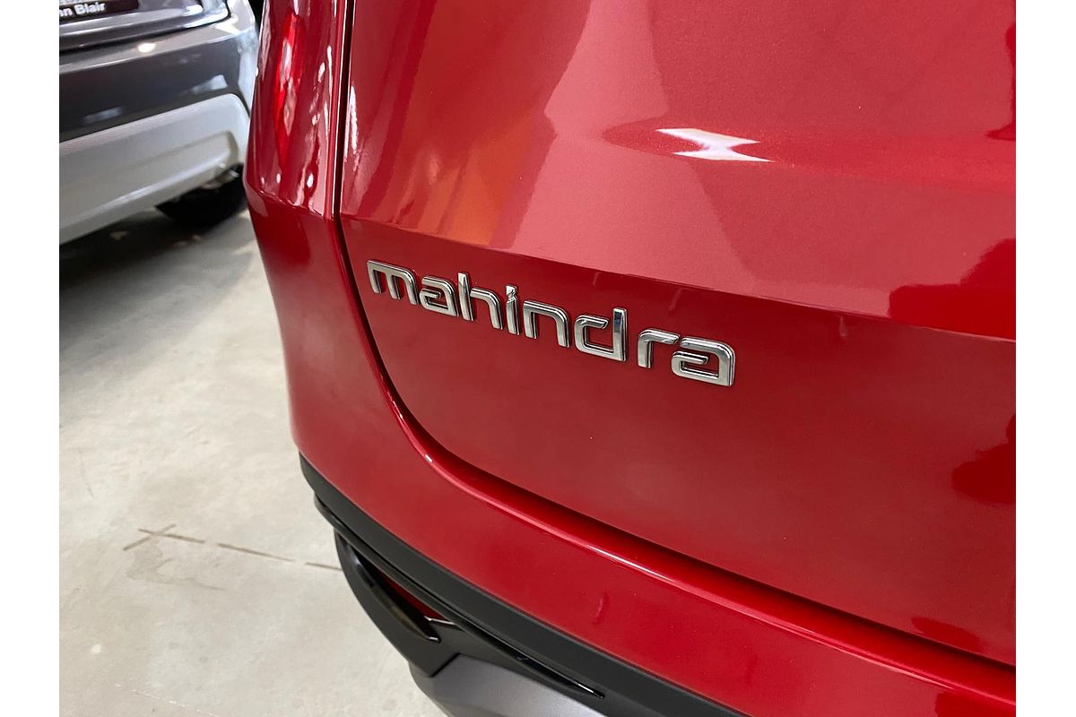 2025 Mahindra XUV700 AX7L