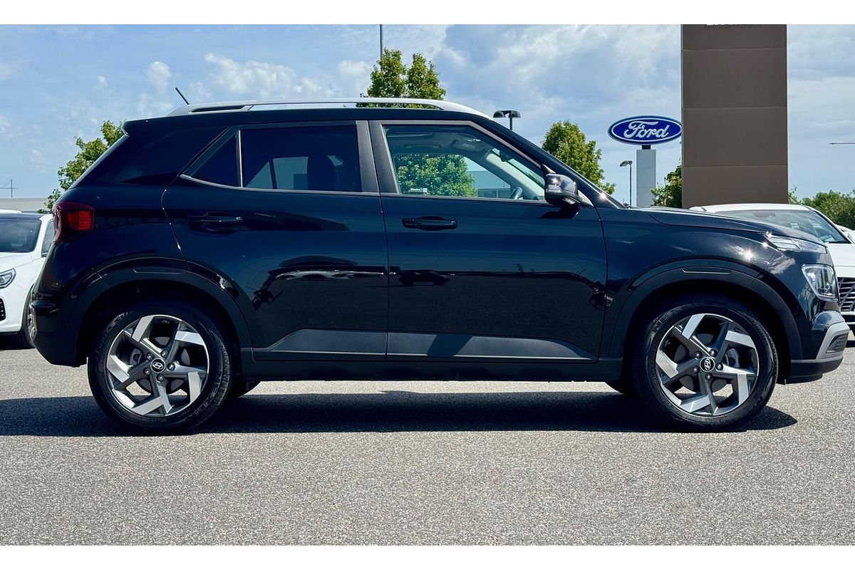 2025 Hyundai Venue Elite QX.V5