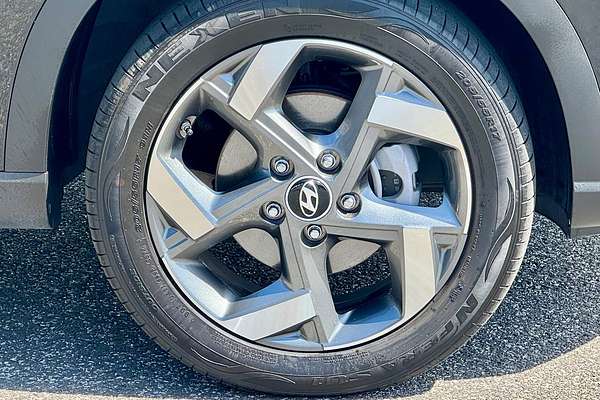 2025 Hyundai Venue Elite QX.V5