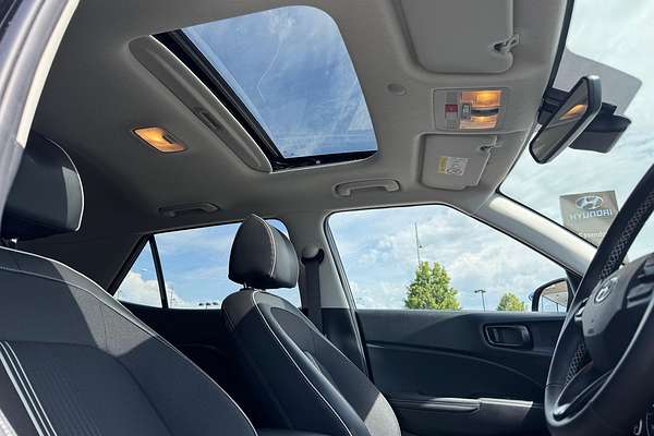 2025 Hyundai Venue Elite QX.V5