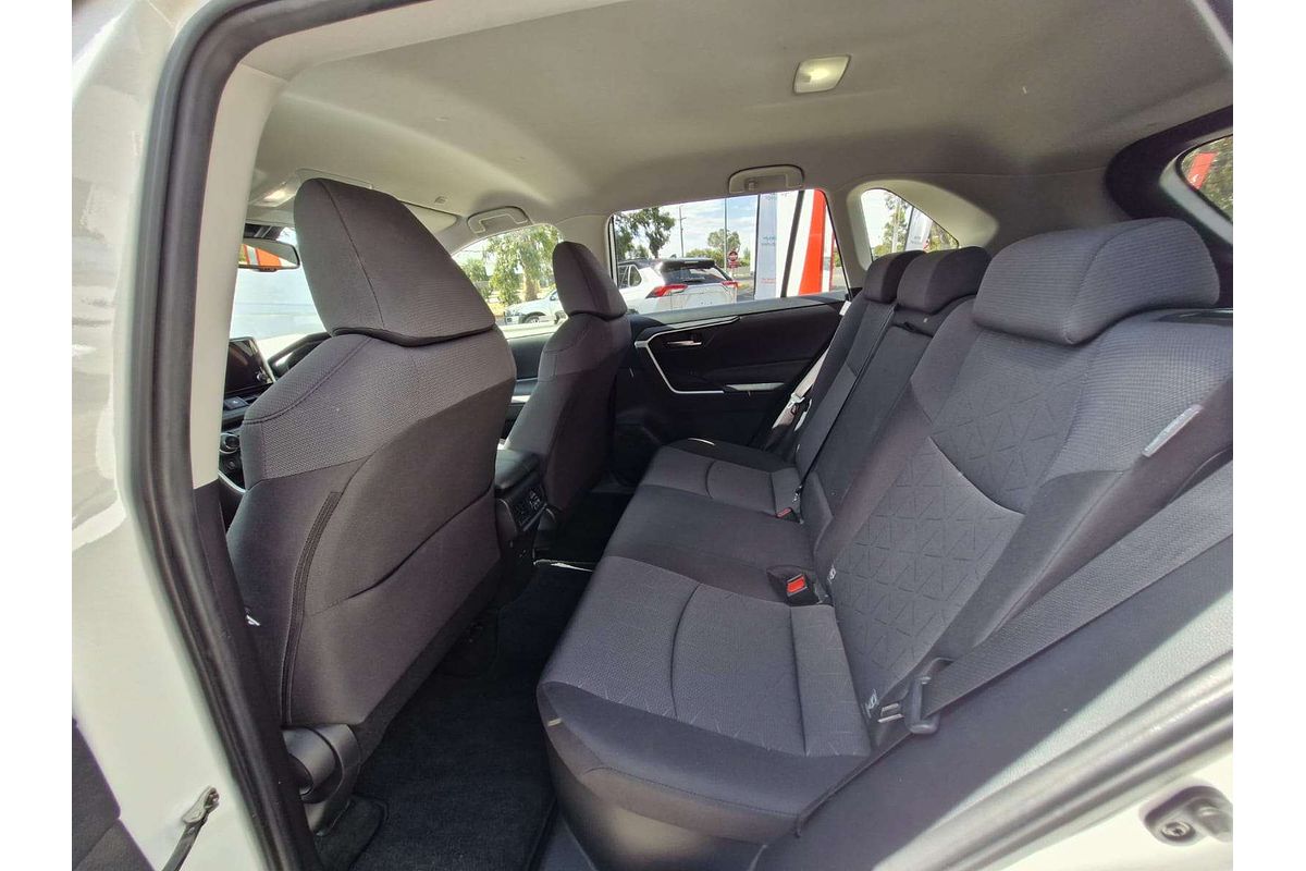 2022 Toyota RAV4 GXL AXAH52R