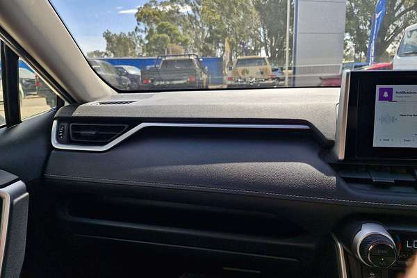 2022 Toyota RAV4 GXL AXAH52R