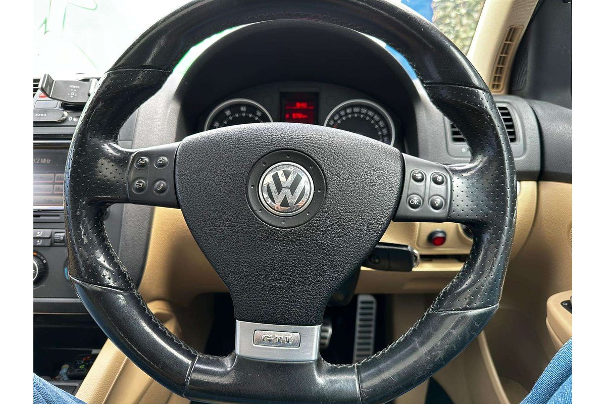 2006 Volkswagen Golf GTI V