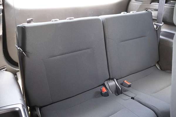 2023 Mitsubishi Outlander ES ZM